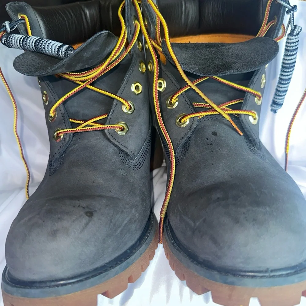 TIMBERLAND 6 INCH PREMIUM WATERPROOF NUBUCK BOOTS - Picture 8 of 10